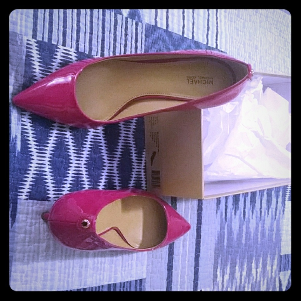Michael Kors Fuchia patent